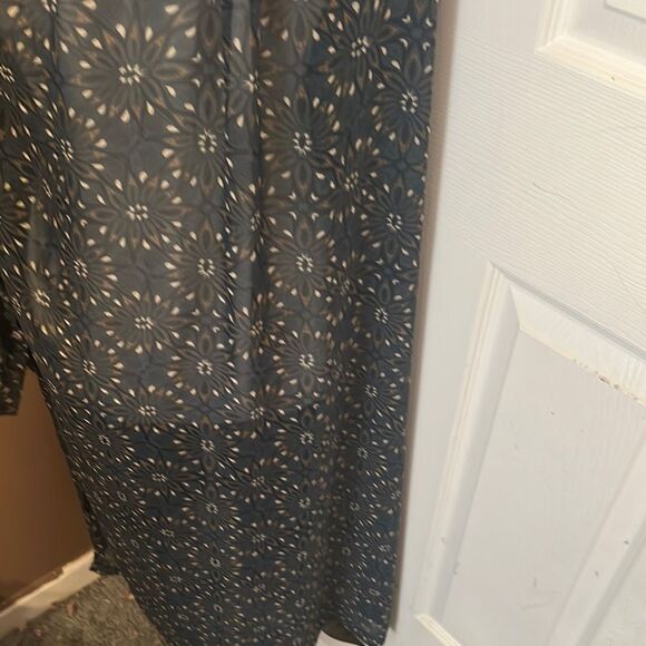 H&M Floral Button-Up Sheer Dress EUC size 12 - Picture 8 of 10